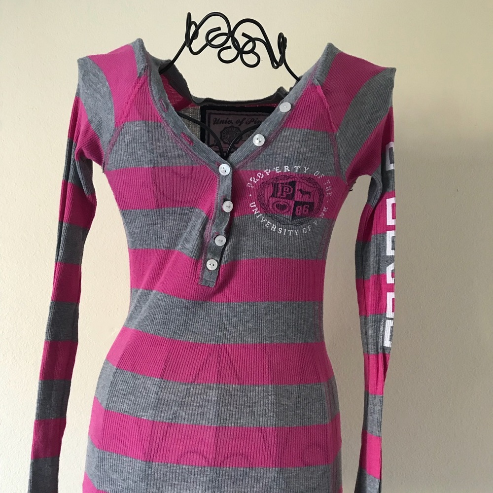 Long sleeved T-shirt with buttons (VS Pink)